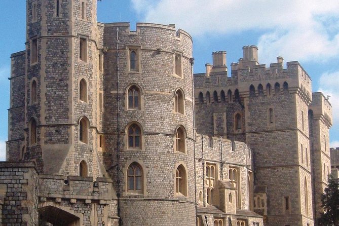 Windsor Castle, Stonehenge and Bath Tour From London & Admissions - Itinerary