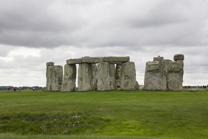 Windsor Castle, Stonehenge & Roman Baths Private Tour - Accessibility Information