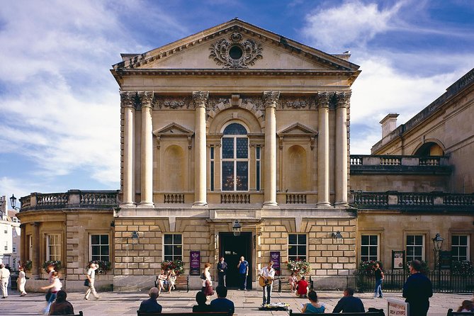 Windsor Castle, Stonehenge & Salisbury Cathedral - Visiting Salisbury Cathedral