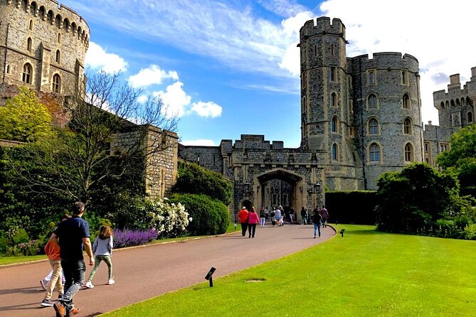 Windsor Castle Tour From London With Lunch Option - Accessibility and Fitness