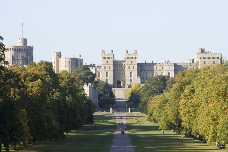 Windsor Castle Tour With Fish and Chips Lunch in London - Meeting Point and Directions