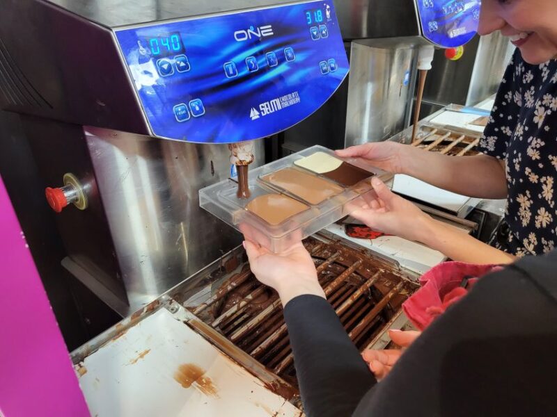 Windsor: Dr Chocs Express Chocolate Making Workshop - Pricing and Booking