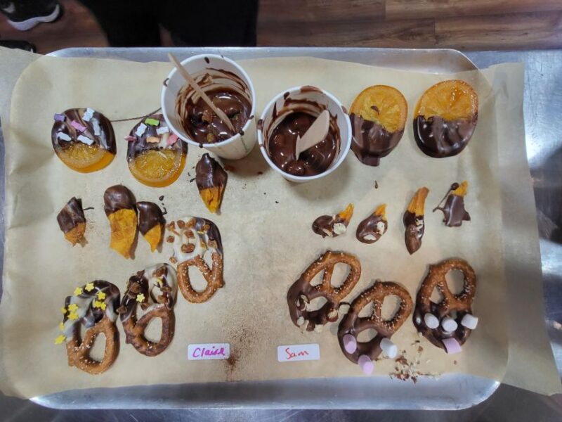 Windsor: Dr Chocs Express Chocolate Making Workshop - Minimum Requirement