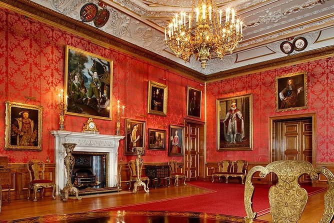 Windsor & Hampton Court Executive Vehicle Private Tour With Pass - Convenient Private Transportation