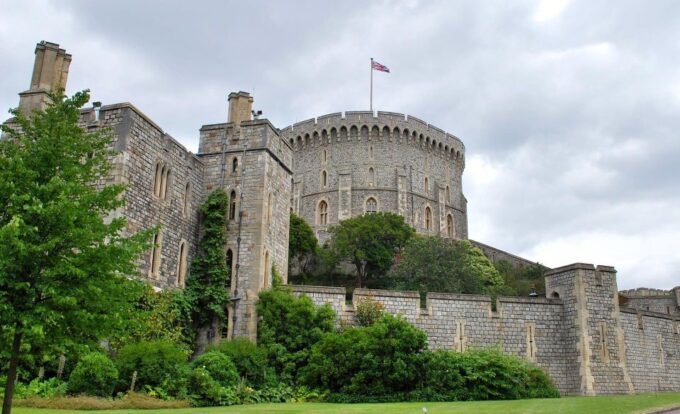 Windsor Oxford Cotswold Private Tour Including Admissions - Tour Duration and Cancellation