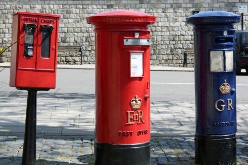 Windsor: Quirky Self-Guided Smartphone Heritage Walks - Highlights of Windsor Heritage