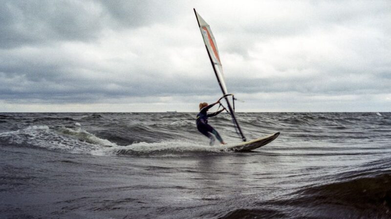 Windsurfing in Bentota - Accessibility and Restrictions