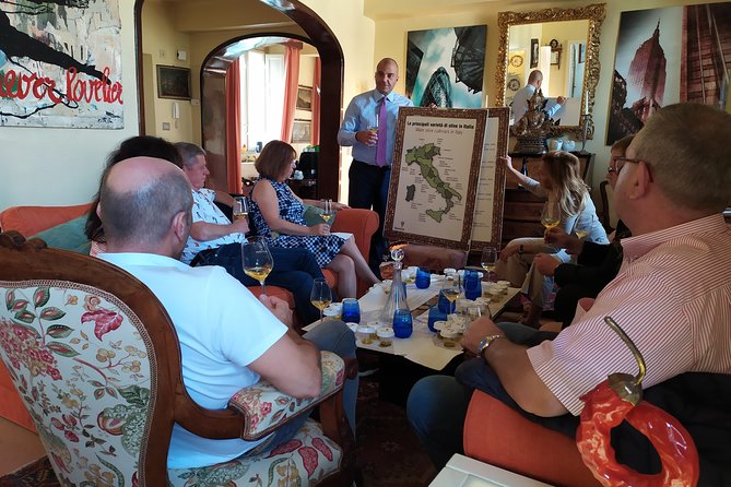 Wine and Extra Virgin Olive Oil Tasting in Lucca, Tuscany - Exceptional Guest Reviews
