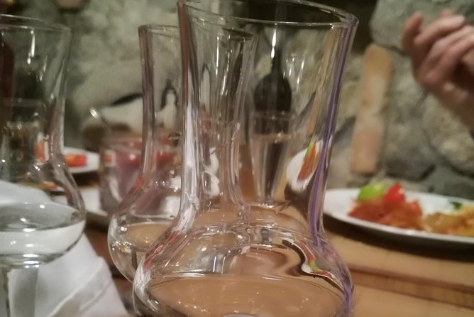 Wine and History Half-Day Tour From Budapest With Lunch and Tastings - Wine Tasting at Winery