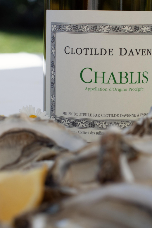 Wine and Oyster Tasting at Chablis - Pairing of Wines and Oysters