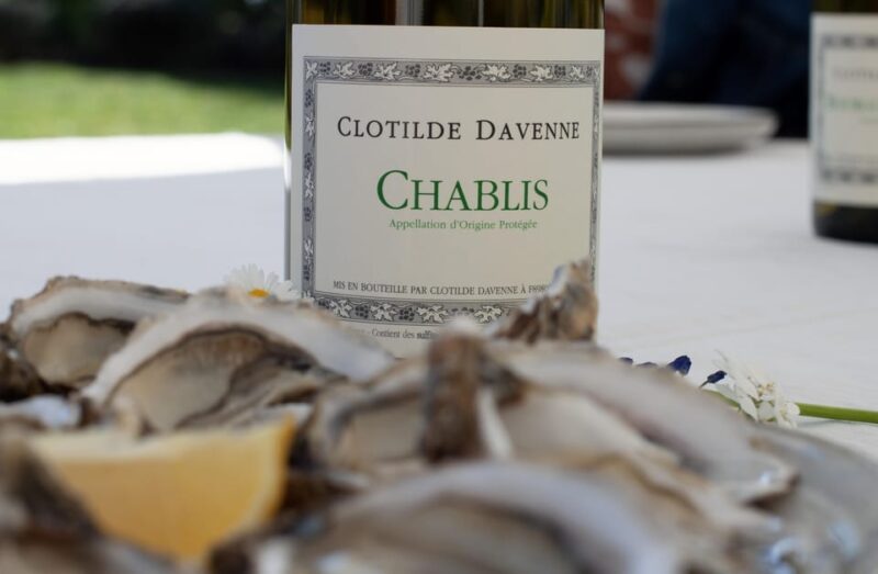 Wine and Oyster Tasting at Chablis - Duration and Group Size