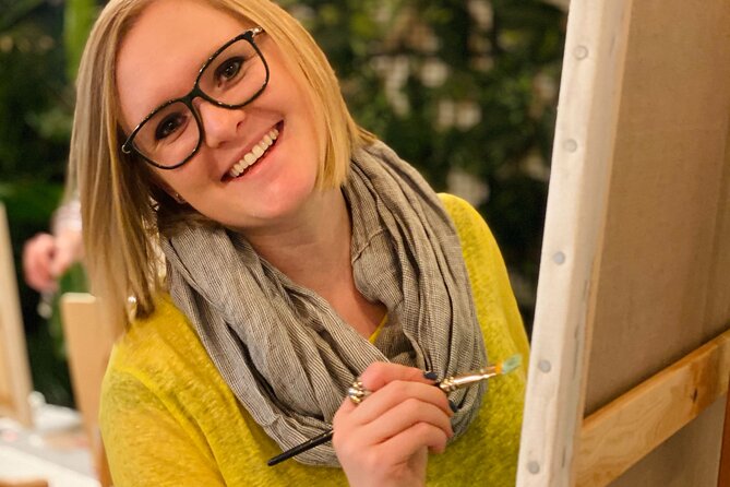 Wine and Painting Workshop Experience in Brussels - What to Expect