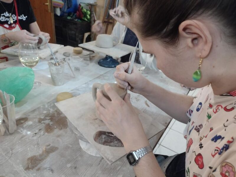 Wine and Pottery Workshop at Smart Lab Verona - Materials and Process