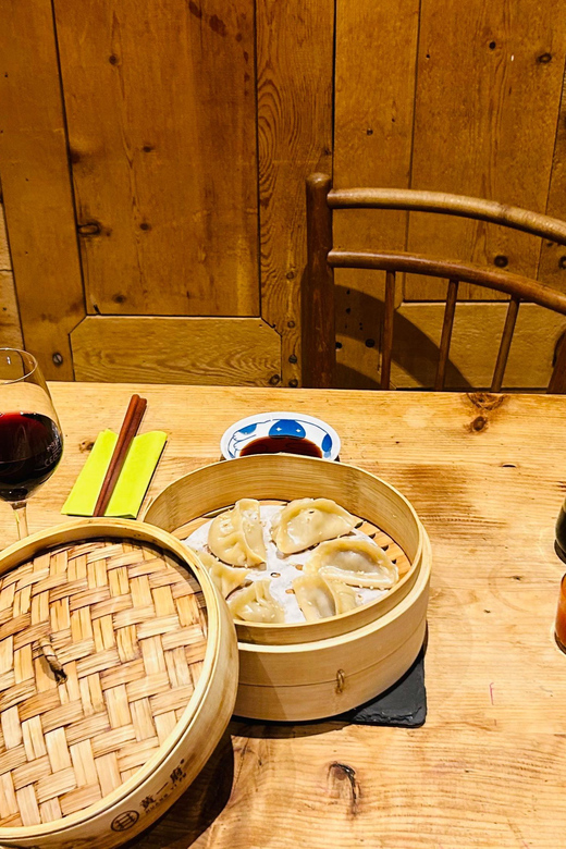 Wine and Raviolis in Vintage Bar - Location and Directions to Venue