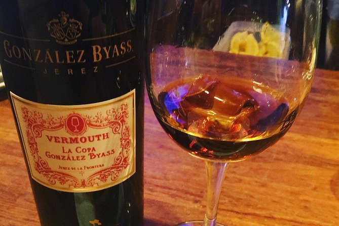 Wine and Tapas in Madrid : 2.5 Hour Exclusive Tour - Immersive Wine Tasting Experience