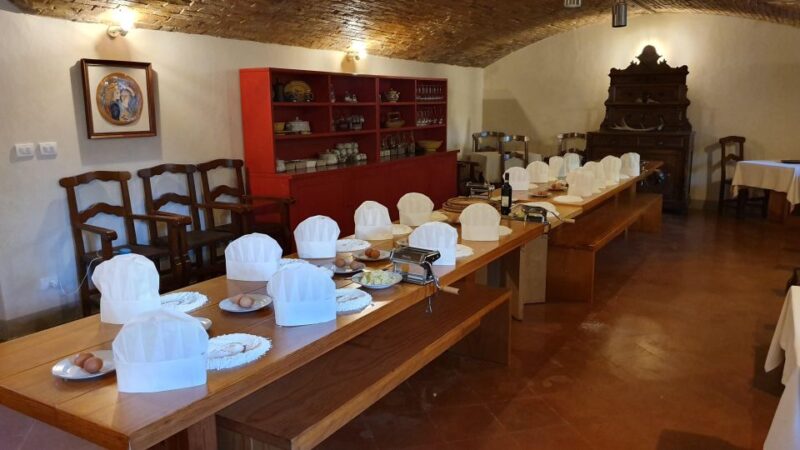 Wine Battle: Spain Vs Italy - Esteemed Sommelier Hosts