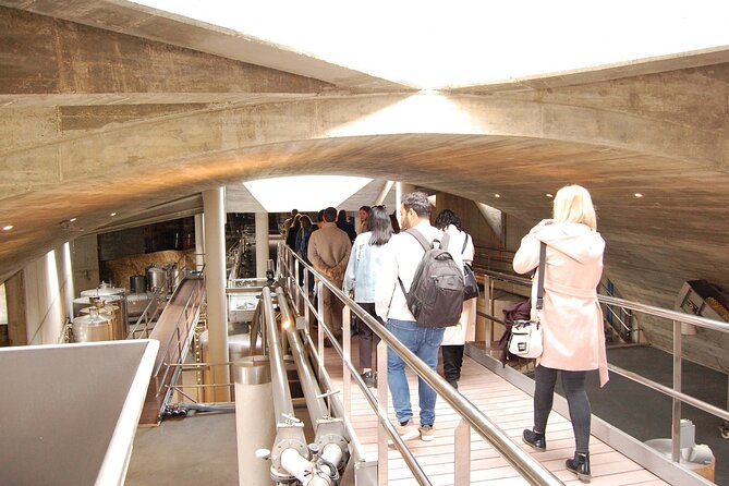 Wine & Cava Tour With Tasting From Barcelona - Return to Meeting Point