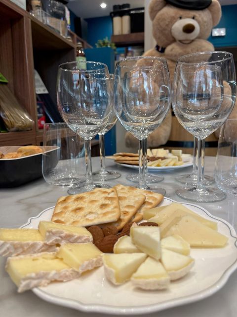 Wine & Cheese Tasting Near the Eiffel Tower - 3 Wines - 3 Cheeses - Key Points