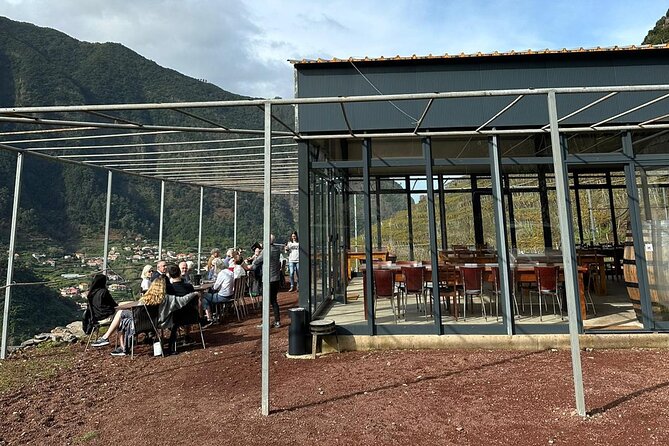 Wine Day Tour & Lunch in the Vineyard - Traveler Reviews