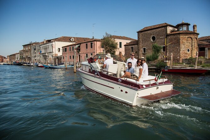 Wine Experience at IsolaLeVignole and Murano Glassworks - Wine Tasting and Pairings
