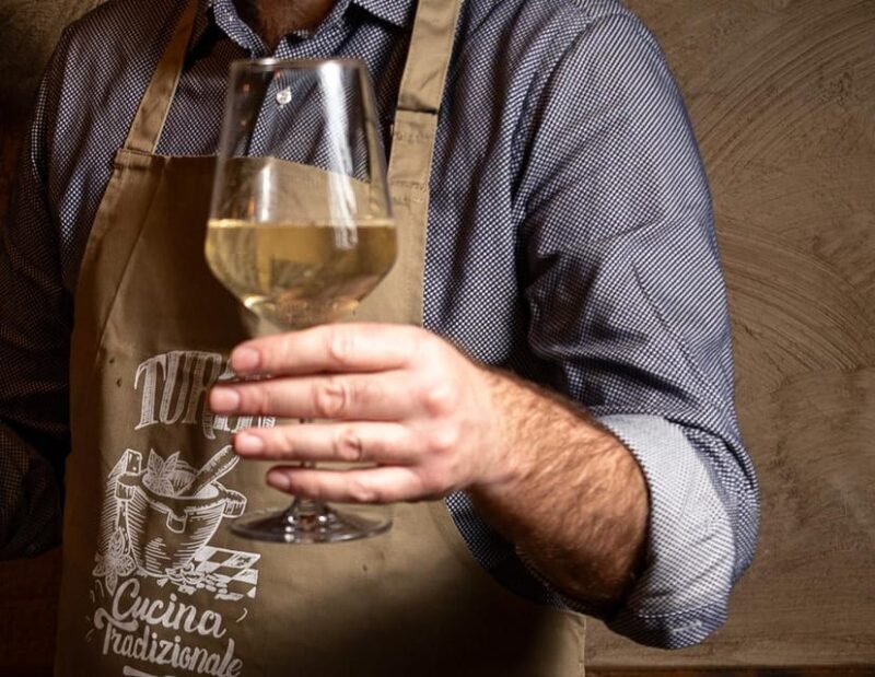 Wine Experience at Turins - Wine Experience With Local Products Tasting - Key Points
