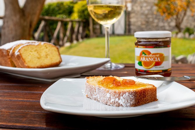 Wine & Food Tasting in Villarena - Sampling Local Wines and Cheeses