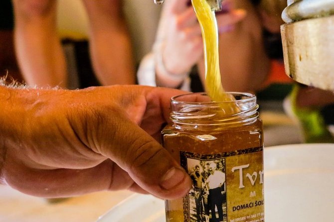 Wine, Honey & Olive Oil of Solta Island - Tasting Tour - Key Points