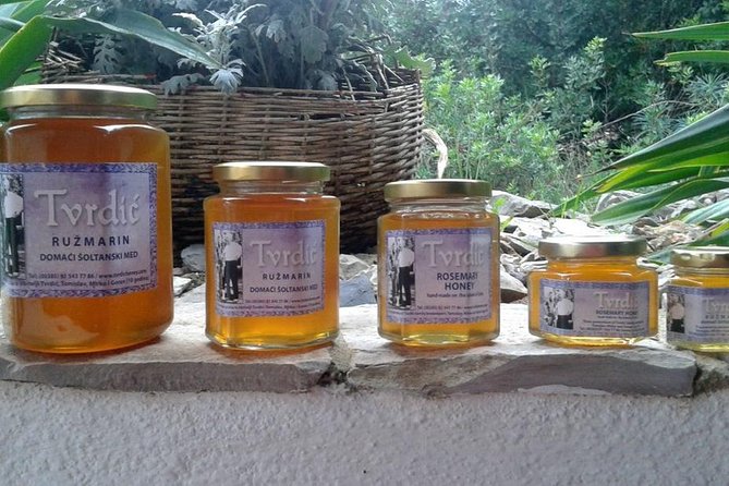 Wine, Honey & Olive Oil of Solta Island - Tasting Tour - Logistics and Meeting Point