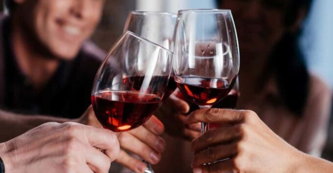 Wine & Mead Tasting, Distillery and Brewery Tour With Lunch - Included Amenities