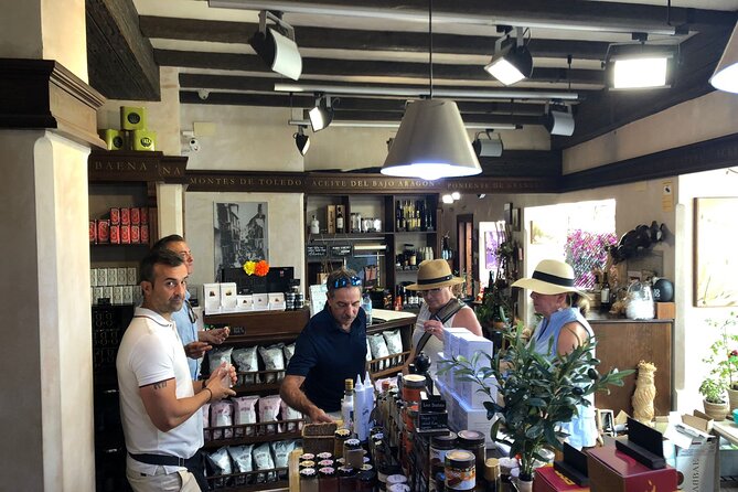 Wine, Olive Oil and Tapas Tasting in Marbella - Getting There