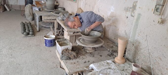 Wine/Olive Oil Tasting and Pottery Work Shop - Small Group - Frequently Asked Questions