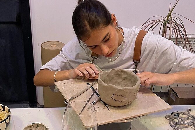 Wine & Pottery Class For Beginners in Buenos Aires Argentina - Class Experience
