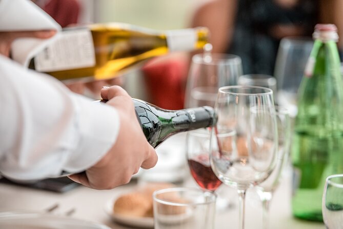 Wine Tasting Experience in Oltrepò - Tasting the Fine Wines