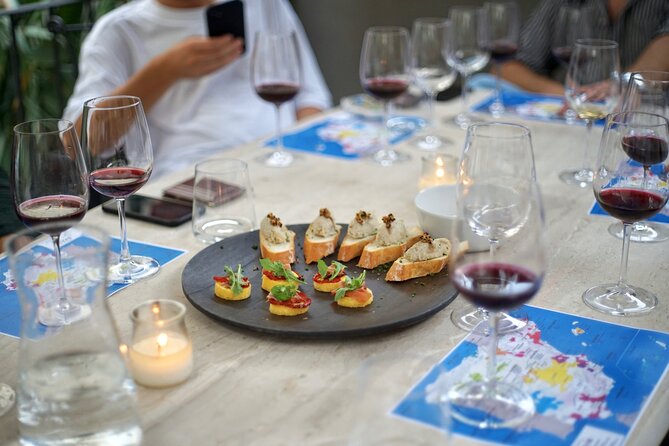 Wine Tasting Experience With a Professional Sommelier in Valencia City Center - Meeting Point