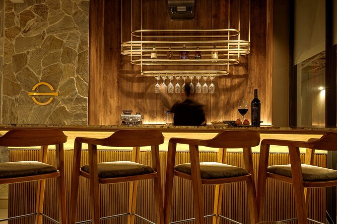 Wine Tasting Experience With Tasting Menu - Key Points