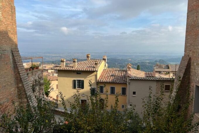 Wine Tasting in Montepulciano and Vineyards Private Tour - Contact Information