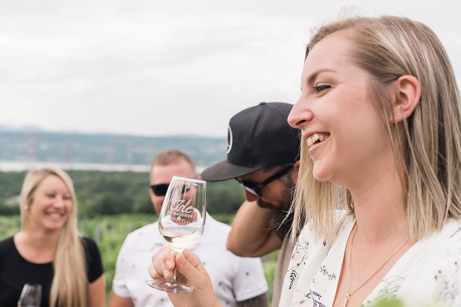 Wine Tasting on Île D'orléans - Small-Group Experience and Personalized Service