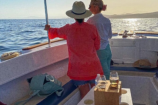 Wine Tasting Sunset Cruise Tour in San Jose Del Cabo - Comfortable Boat and Beautiful Sunset Views