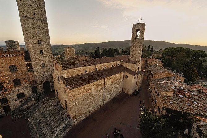 Wine Tasting & Tuscany Countryside, San Gimignano & Volterra - Tour Accessibility