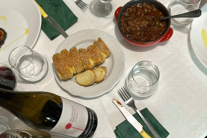 Wine Tasting With Gastronomic Experience at Leonardas Home - Booking and Confirmation