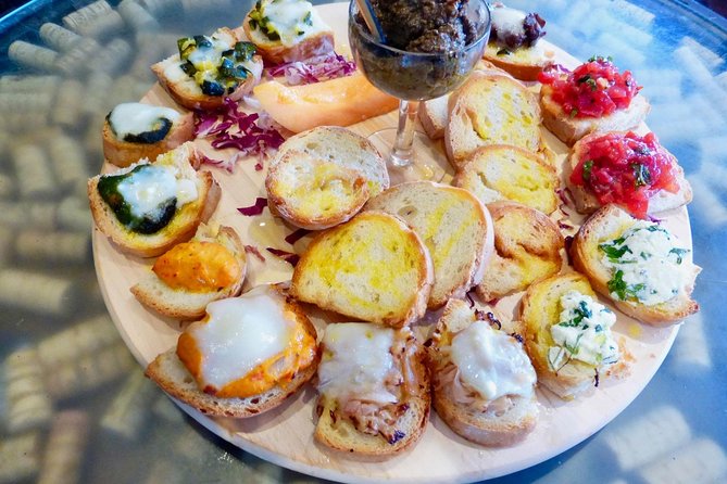 Wine Tasting With Light Lunch in Montepulciano - Key Points