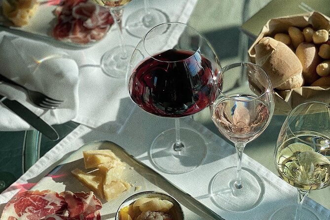 Wine Tour and Tasting of Lugana Wines in Desenzano - Tour Details and Experience