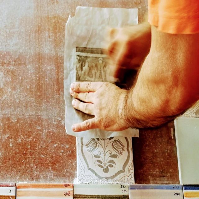 Wine Tour and Traditional Portuguese Tiles in Half Day Tour - Included Services