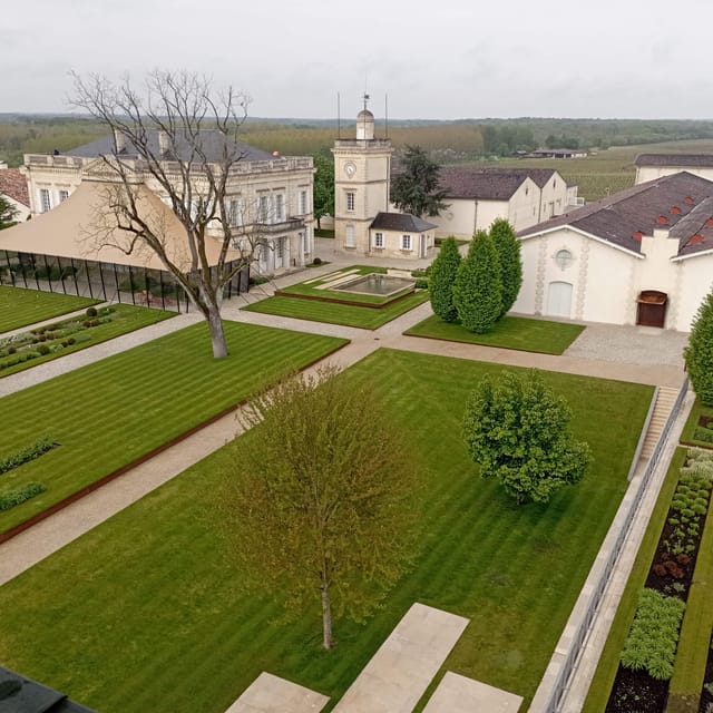 Wine Tour : the Beauty and Flavors of Bordeaux Vineyards. - Transportation Details