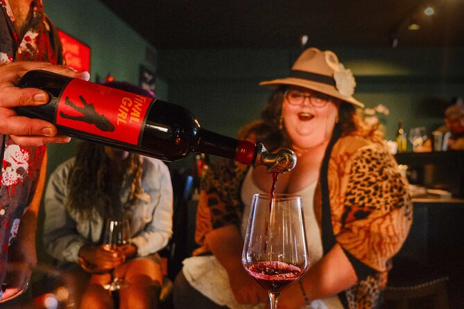 Wine & True Crime Tour in Old Town Temecula With Drinks - Inclusions