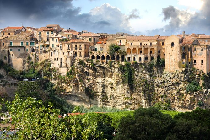 Winery Tour and Tasting at Sunset in the Countryside From Tropea - Overview of the Experience