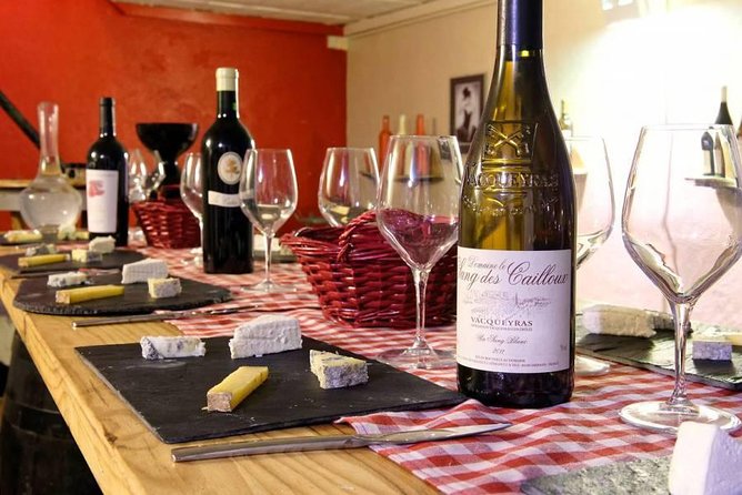 Wines and Cheeses: Learning to Combine Perfectly - Pricing and Cancellation Policy