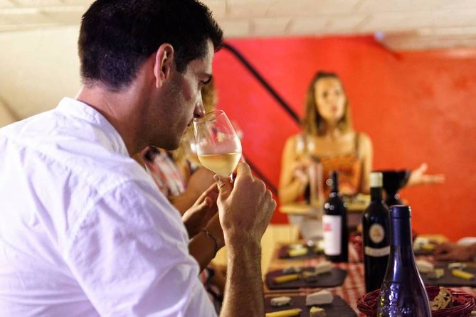 Wines and Cheeses: Learning to Combine Perfectly - Enhancing the Senses