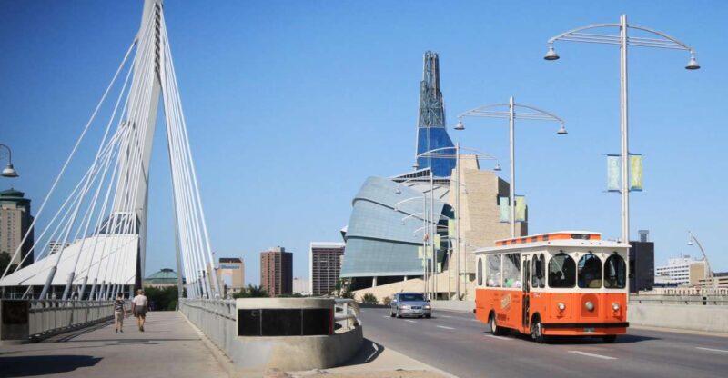 Winnipeg: 2-Hour City Trolley Tour - Free Cancellation and Reservations
