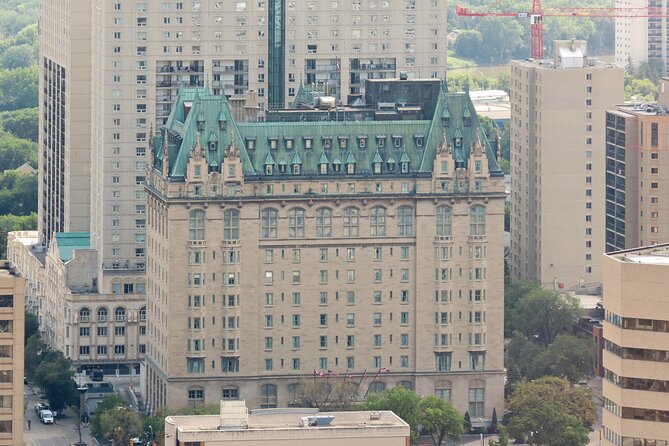 Winnipegs Wealthy Beginnings: a Smartphone Audio Walking Tour - Downloadable Audio for Flexibility